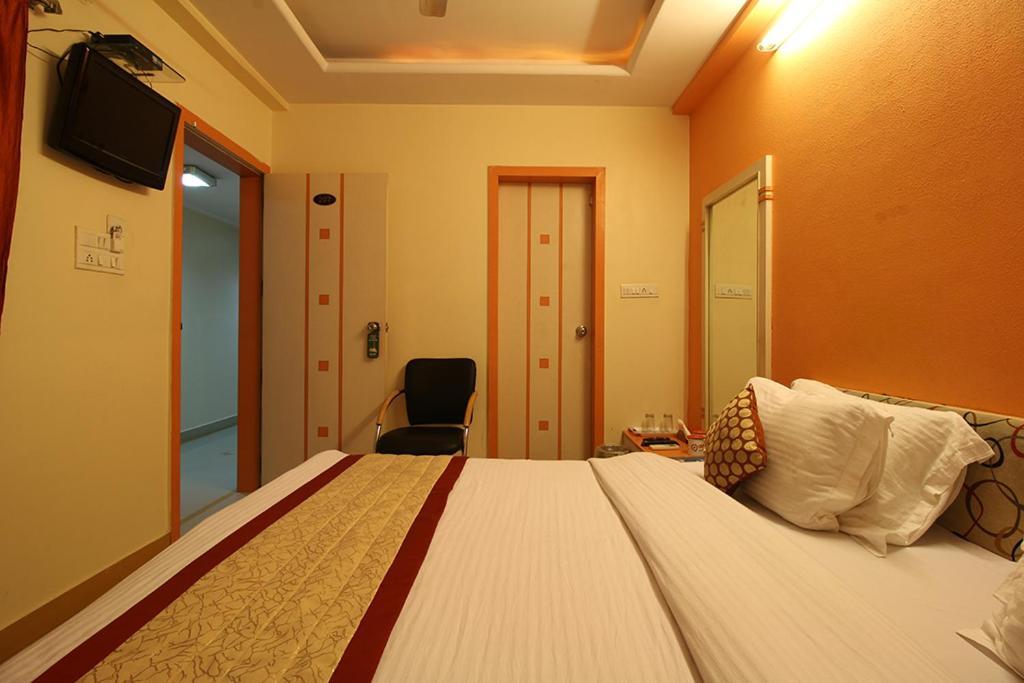 Hotel Shyam Excellency Джодпур Екстериор снимка
